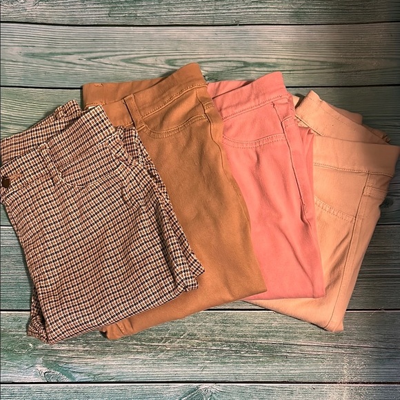 Time and Tru Pants - Time and Tru Tan Pants